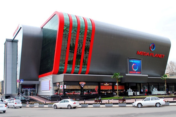 UZMOBILE установил оборудование Lamp Site в ТРК Mega Planet