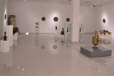 В Ташкенте открылась выставка «Шедевры искусства чеканки»