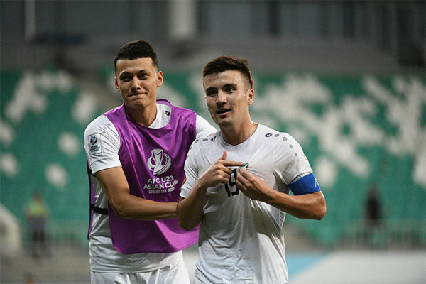Jaloliddinov, Norchaev strikes take Uzbekistan into decider