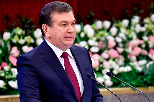 Президент 27 та мамлакат учун визаларни бекор қилишни 2021-йилгача кечиктирилди