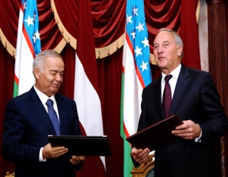 Uzbekistan and Latvia sign several documents