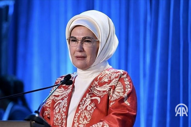 Первая леди Турции попросила супругу президента США обратить внимание на гуманитарный кризис в Газе