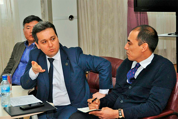 Issues, hindering development of non-state educational institutions in Uzbekistan, discussed