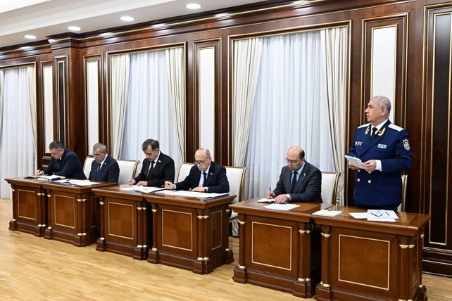 Президент Узбекистана: до 75% случаев коррупции приходится на бытовой уровень