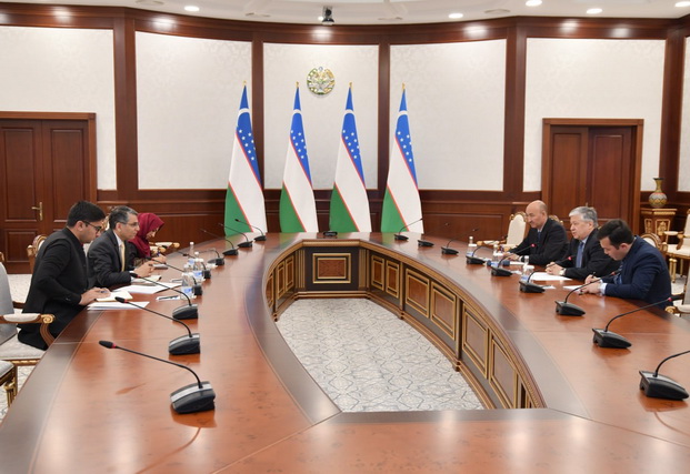 Первый замглавы МИД провел встречу с послами Пакистана и Катара