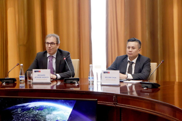 В ЦБ состоялась встреча с компанией «Travelex»