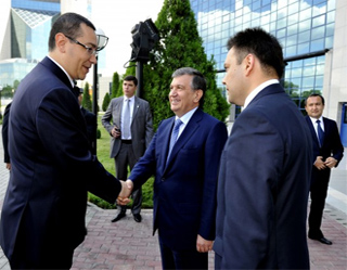 Uzbek and Romanian PMs hold negotiations