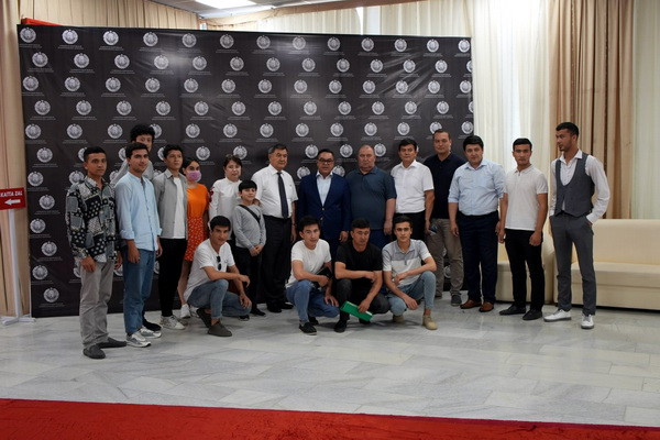 Агентство кинематографии Узбекистана выделит средства столичному вузу на создание кинофильмов