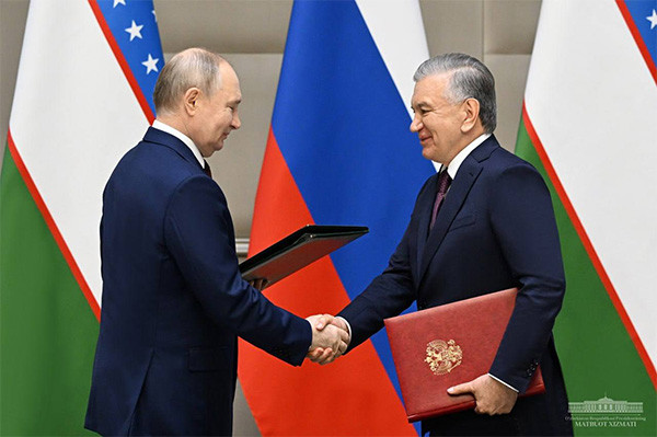 Узбекистан и РФ подписали пакет соглашений