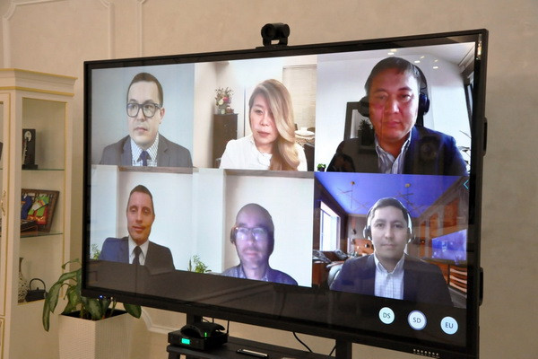 The Ministry of Information and Communications offers to open a Microsoft development office in Uzbekistan