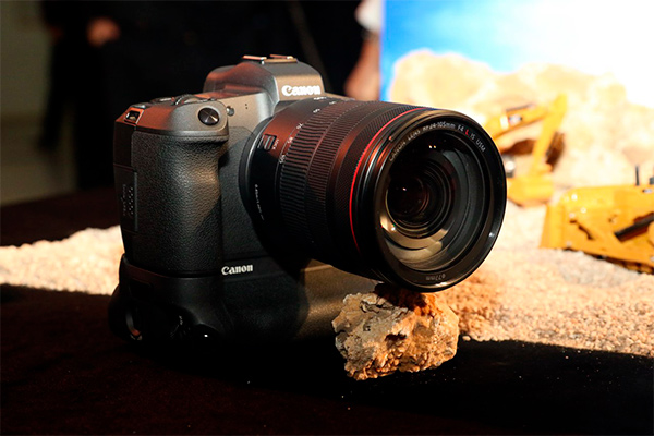 Canon презентовала новую полнокадровую беззеркальную камеру EOS R в Узбекистане