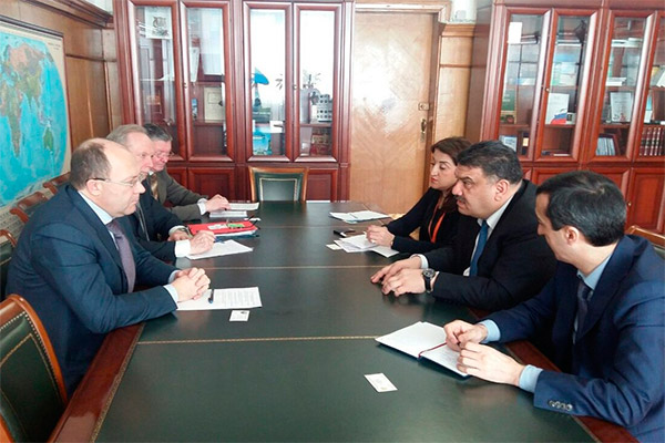 Узбекистан и РФ обсудили сотрудничество в сфере туризма