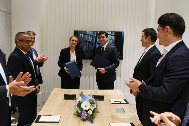«Ўзбекнефтгаз» АЖ ва «Schlumberger» Устюрт вилоятидаги конларни бошқариш бўйича шартнома имзолади