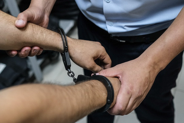Темир йўлда ўғирлик қилган шахслар 5 йил муддатга озодликдан маҳрум этилди