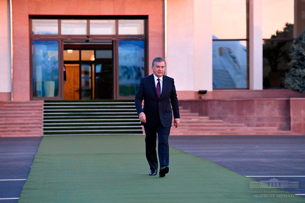 President departs for Surkhandarya