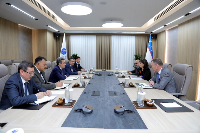 Минцифры Узбекистана обсудило с послом ЕС развитие региональной программы «Связность для Центральной Азии»