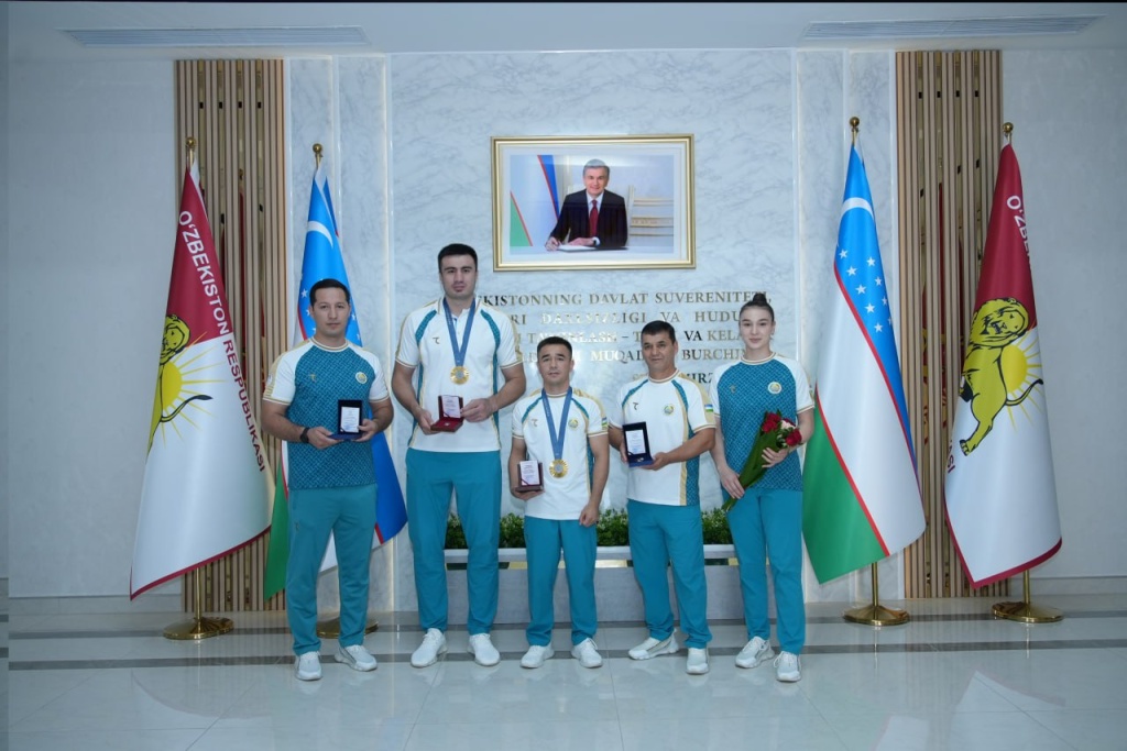 Bahodir Jalolov and Hasanboy Dusmatov promoted to lieutenant colonel