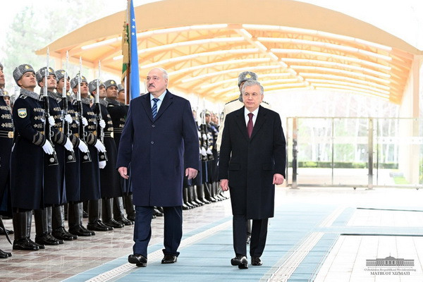 Состоялась торжественная церемония встречи Президента Беларуси