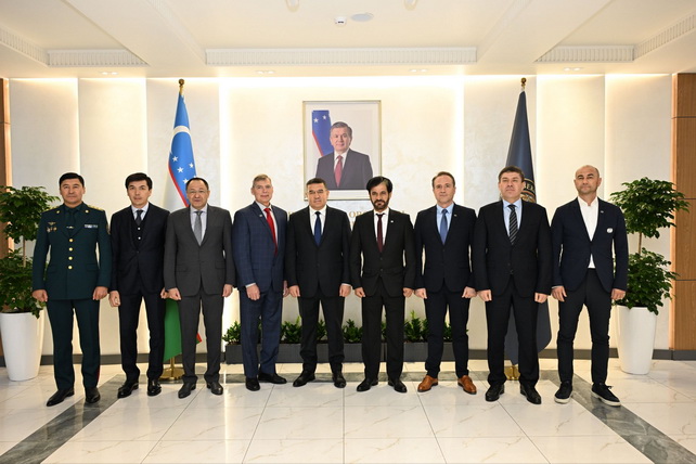 Делегация FIA ознакомилась с деятельностью Единого центра оперативного управления в Ташкенте