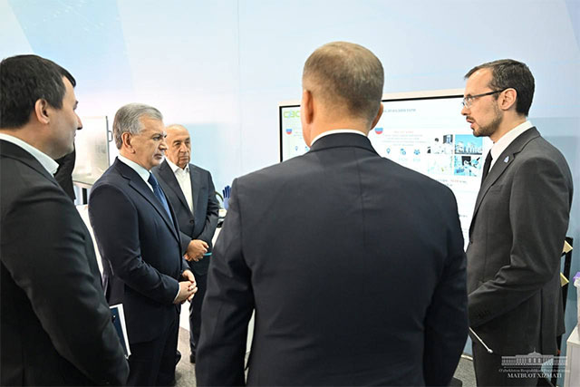 Президенту представлены стратегические и крупные проекты в Навоийской области