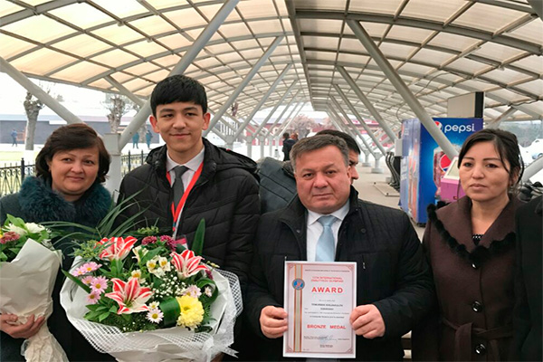 Школьники из Узбекистана стали призерами МЖО