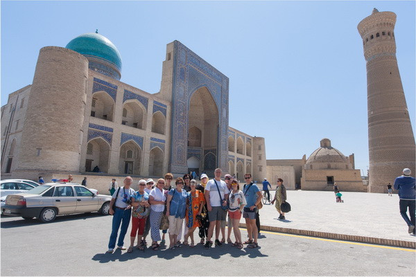 Ростуризм: в Узбекистане ожидают около 700 тысяч гостей из России