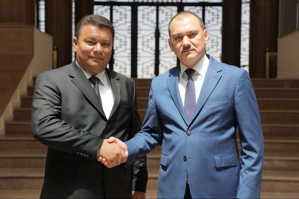Расширяется сотрудничество между Узбекистаном и Туркменистаном в сфере сельского хозяйства