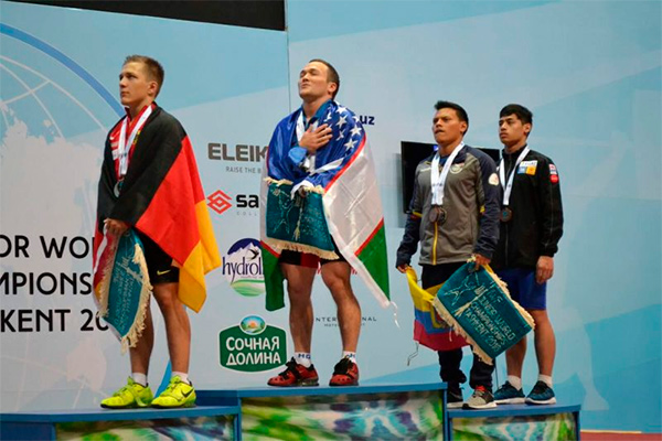 Адхамжон Эргашев стал чемпионом мира по тяжелой атлетике среди молодежи