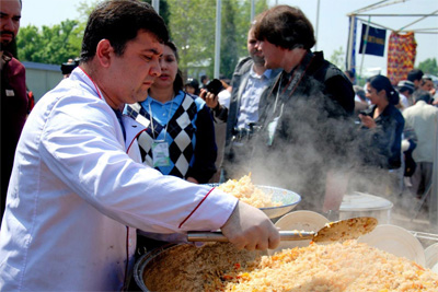 В Ташкенте прошел первый фестиваль плова