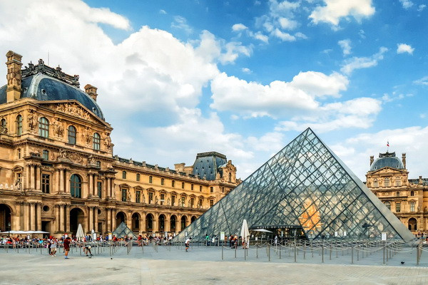 В двух музеях Парижа будут чествовать Узбекистан