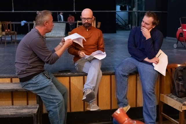 Россия проводит Режиссерскую лабораторию на сцене ГАРДТ Узбекистана