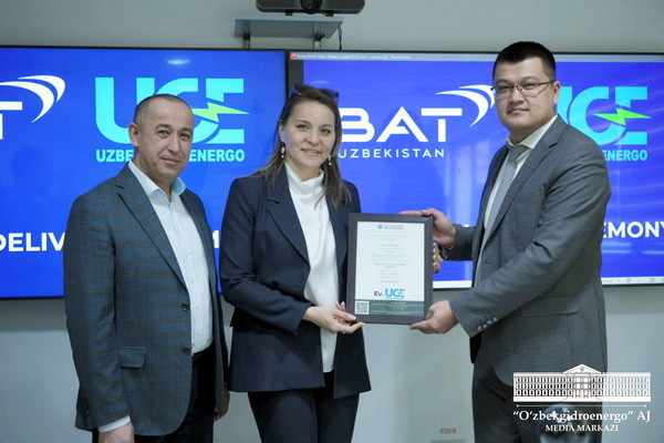 «BAT Uzbekistan» компанияси раҳбариятига Ўзбекистондаги биринчи «яшил энергия» сертификатлари расман топширилди