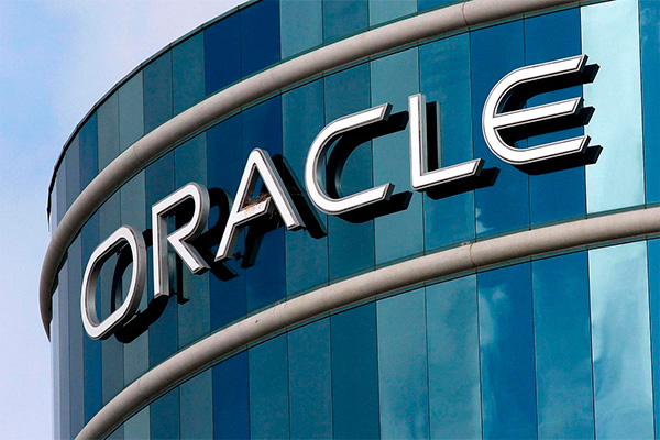 Oracle в лидерах рынка средств разработки для платформ цифровых коммуникаций 