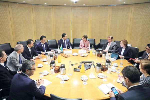 Обсуждены вопросы дальнейшего расширения сотрудничества с Европейским банком реконструкции и развития