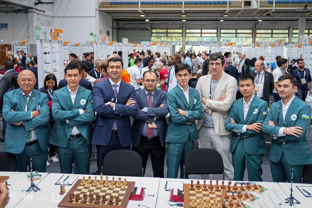 Uzbekistan men’s chess team wins bronze medal at FIDE Chess Olympiad