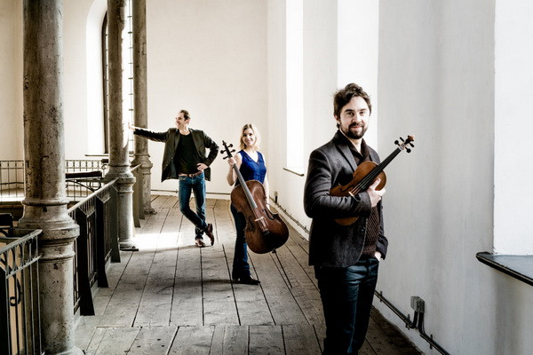 The Atanasov trio to perform in Tashkent
