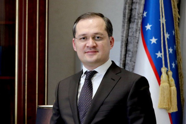 Комил Алламжонов назначен советником-посланником Узбекистана в США