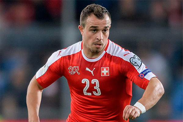 Швейцария вырвала победу у Сербии в добавленное время