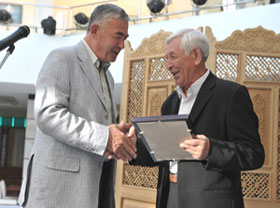 Абдували Муминов стал академиком Международной научной академии Antique World