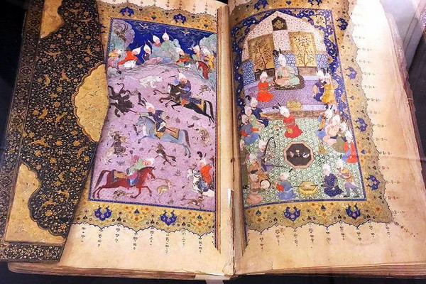 Редчайшая рукопись «Хамсы» Алишера Навои будет издана в виде факсимильной копии и возвращена в Узбекистан