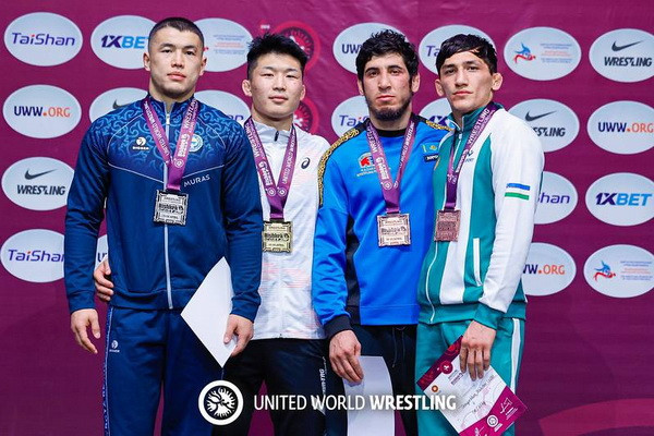 Uzbekistan national wrestling team completed Asian Championship with 7 medals