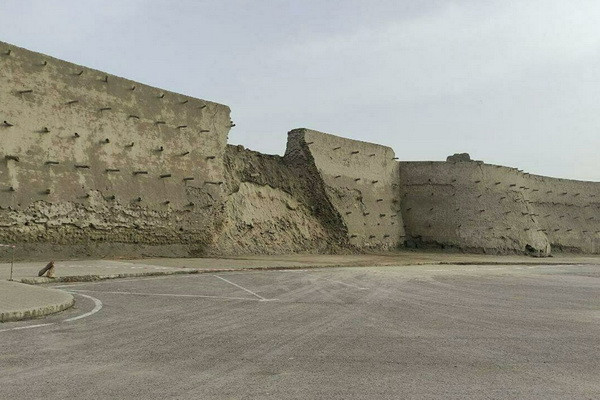 На реставрацию обвалившейся части крепостной стены в Бухаре выделен 1 млрд сумов