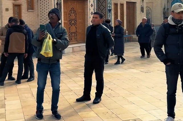 Творческая группа передачи Top Gear France прибыла в Узбекистан