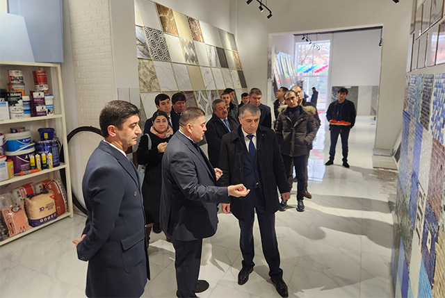 Тожикистонда қурилиш матераллари бўйича “Ўзбекистон савдо уйи” очилди