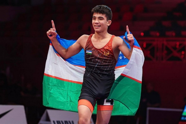 Ulugbek Rashidov becomes World Champion
