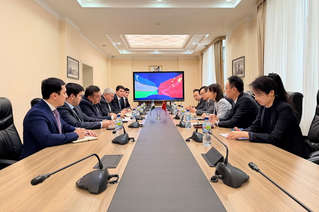 Узбекистан усиливает сотрудничество с Эксимбанком Китая