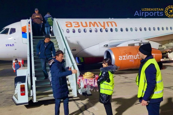 Авиакомпания «Азимут» связала прямым авиасообщением Сочи и Бухару