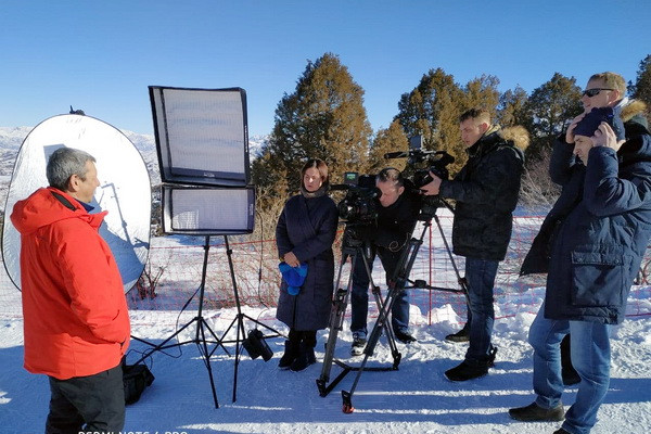 Зарубежные теле-киногруппы рассказывают о новом Узбекистане