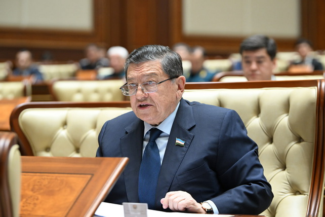 Сенат утвердил новых судей Верховного суда Узбекистана