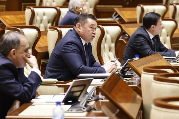 Обсуждено состояние развития предпринимательства и привлечения инвестиций в Ташкентской области